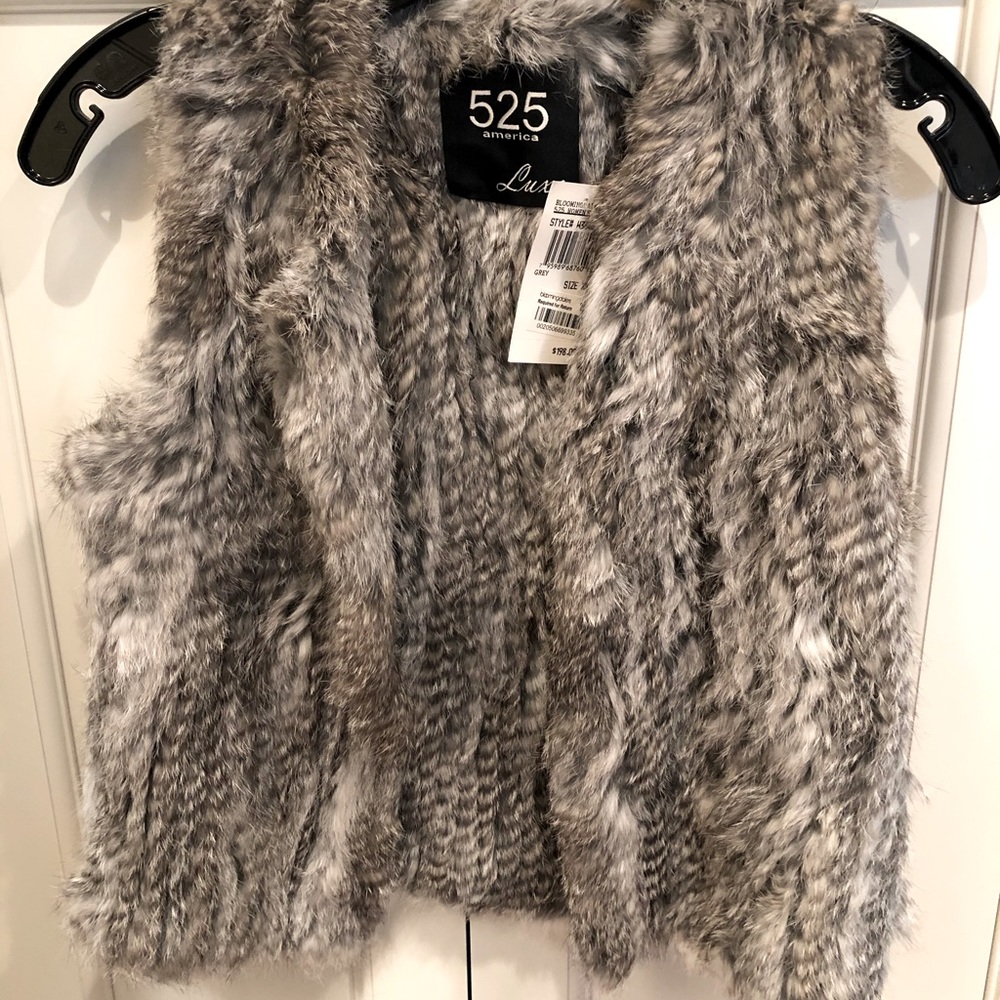 525 America cropped rabbit fur vest